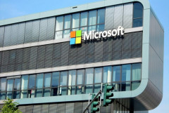 Microsoft chính thức trở thành công ty thứ hai sau Apple đạt mức vốn hóa thị trường 2 nghìn tỷ đô la