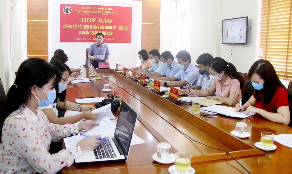 Hội nghị công bố số liệu thông kê về kinh tế- xã hội của Cục thông kê tỉnh Phú Thọ