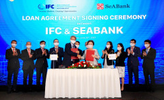 IFC hợp tác với SeABAnk để mở rộng tiếp cận tài chính cho doanh nghiệp vừa và nhỏ và doanh nghiệp do phụ nữ làm chủ tại Việt Nam, thúc đẩy tài trợ khí hậu