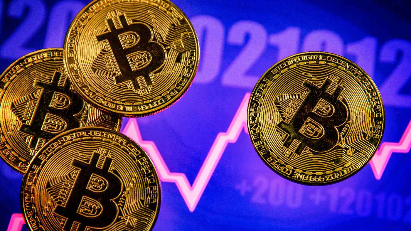 Bitcoin đạt đỉnh 64.289 đô la vào tháng 4 nhưng gần đây đã giao dịch dưới 30.000 đô la. © Reuters