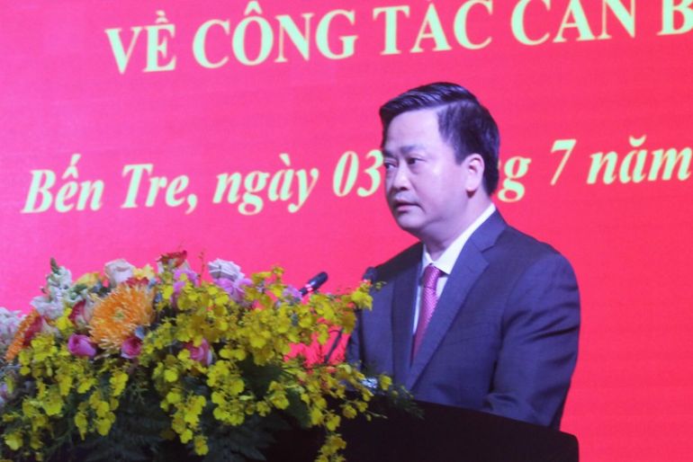 Bổ nhiệm ông Lê Đức Thọ Chủ tịch HĐQTNgân hàng VietinBank làm Bí thư Tỉnh ủy Bến Tre