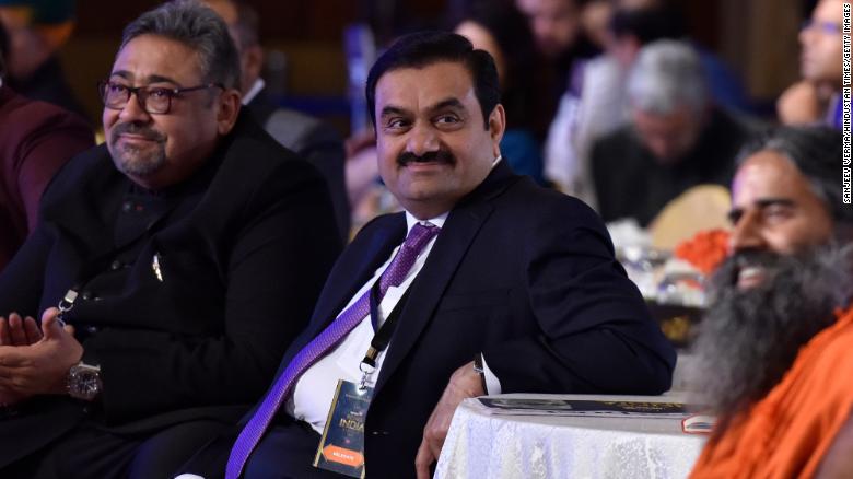 Chủ tịch kiêm người sáng lập Tập đoàn Adani Gautam Adani đã nhìn thấy trong Hội nghị thượng đỉnh Ấn Độ đang nổi News18 vào ngày 25 tháng 2 năm 2019 tại New Delhi, Ấn Độ.