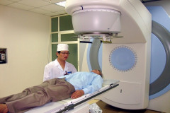 Bài 3: Bệnh nhân ung thư ở Thanh Hóa mòn mỏi chờ máy xạ trị: Phó Chủ tịch UBND tỉnh nói gì?