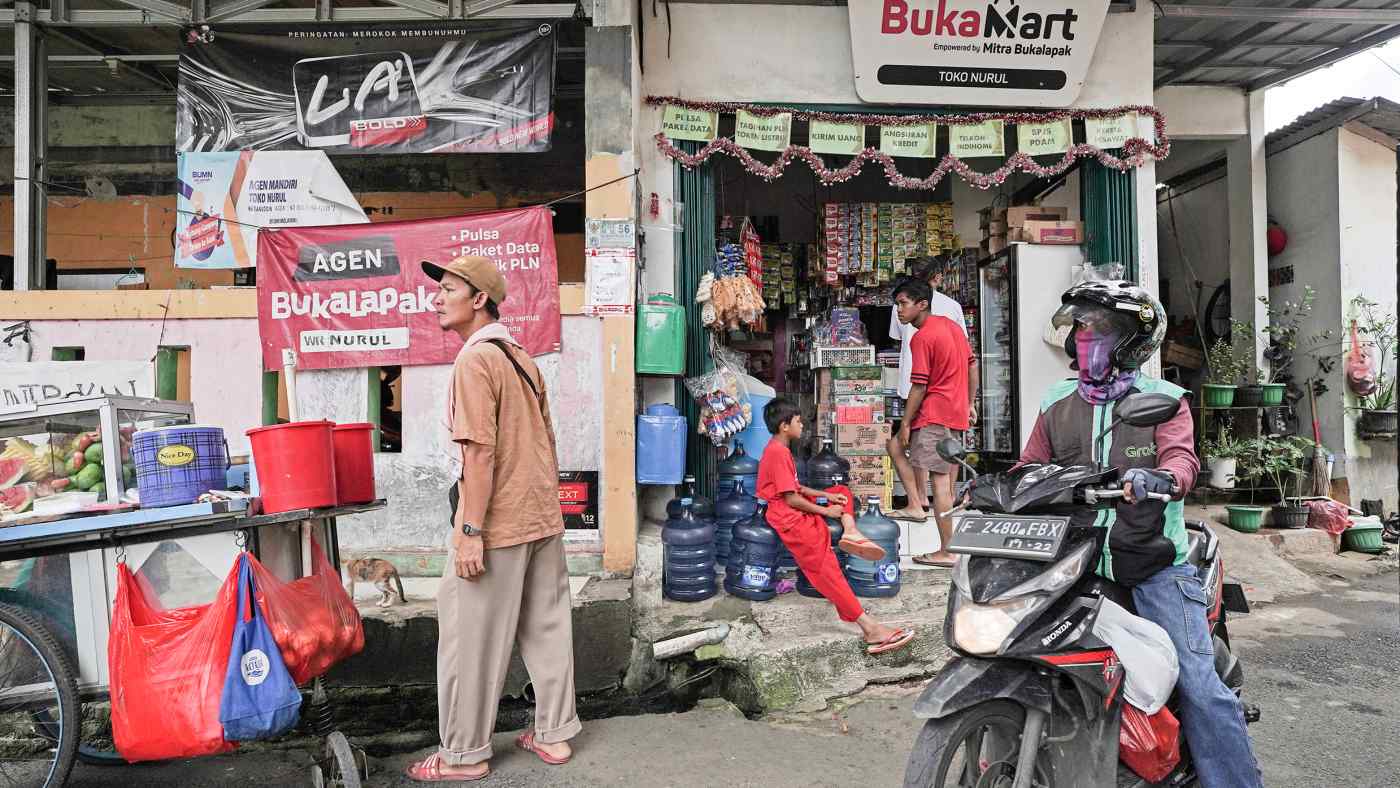 Công ty thương mại điện tử Bukalapak là một mũi nhọn trong nỗ lực số hóa của Indonesia. (Ảnh của Dimas Ardian)