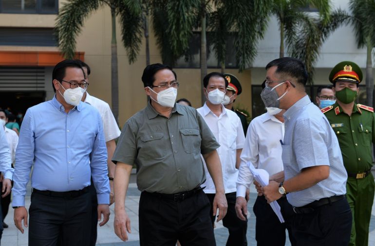 Thủ tướng Phạm Minh Chính: Không để lây nhiễm chéo tại bệnh viện dã chiến điều trị Covid-19 ở TP.HCM