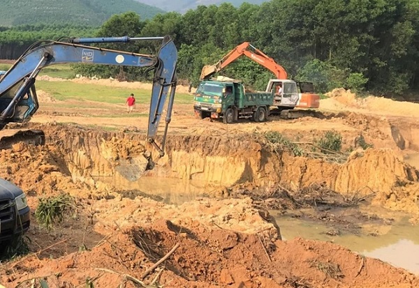 UBND tỉnh Thừa Thiên Huế đã ban hành nhiều quyết định xử phạt hành chính trong lĩnh vực khoáng sản, đất đai