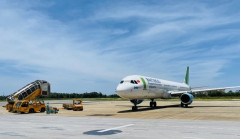 Tập đoàn FLC thông qua Bamboo Airway giảm 50% chi phí 05 chuyến bay của Hà Tĩnh đón công dân từ miền Nam về quê