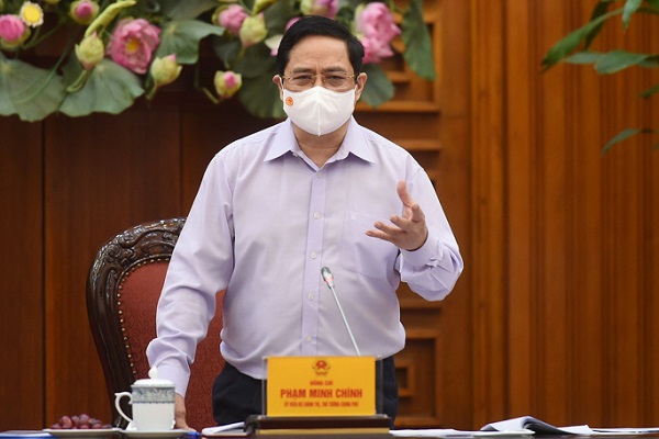Thủ tướng Phạm Minh Chính yêu cầu các địa phương thực hiện nghiêm chỉ đạo của Chính phủ về bảo đảm giao thông vận tải; rà soát, bãi bỏ ngay các quy định không phù hợp ể bảo đảm giao thông vận tải