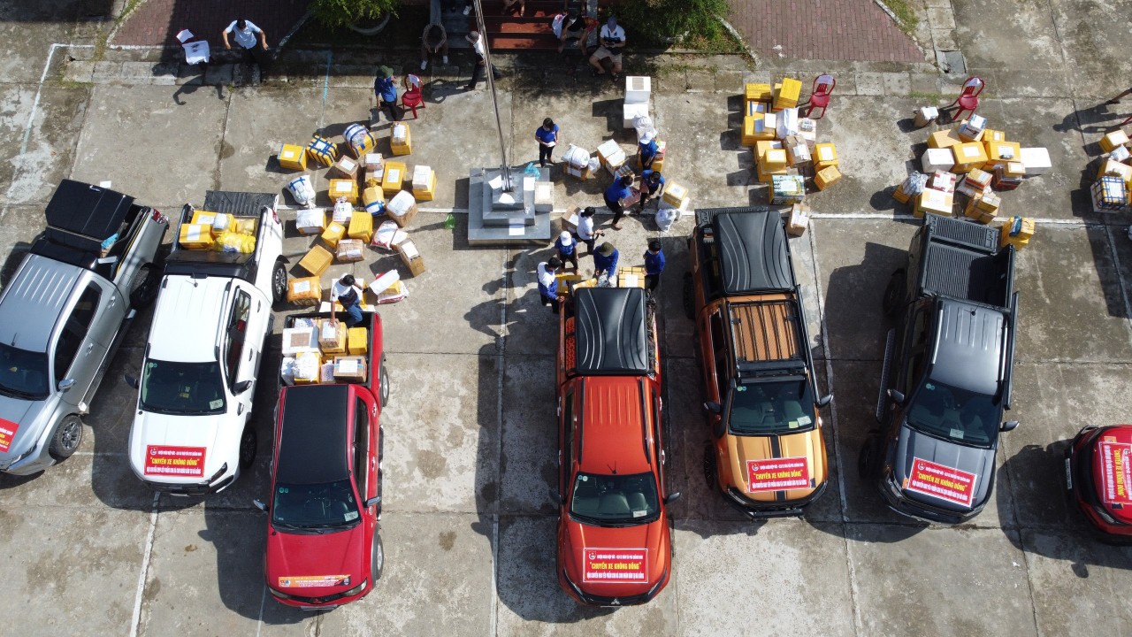 Câu lạc bộ xe bán tải Quảng Nam  phục vụ vận chuyển hàng hóa, nhu yêu phẩm, lương thực, rau củ...miễn phí phục vụ công tác phòng chống dịch