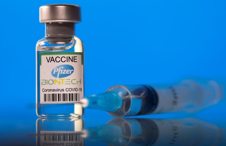 Chiến lược mới của phương Tây: Mở rộng tiêm vaccine mũi thứ ba và vaccine cho trẻ em