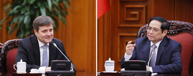 Thủ tướng Phạm Minh Chính tiếp Đại sứ Cộng hòa Ba Lan tại Việt Nam Wojciech Gerwel. Ảnh: TTXVN
