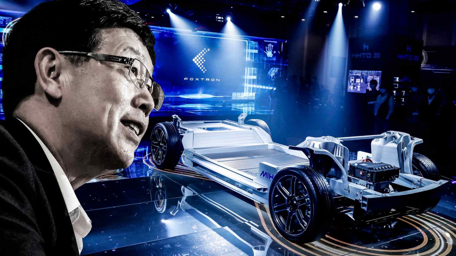 Người đứng đầu Foxconn, Young Liu đã tuyên bố sẽ đưa các thiết kế, linh kiện, bộ phận cơ khí hoặc phần mềm của công ty vào trong 5% xe điện trên thế giới vào năm 2025. (Nguồn ảnh của EPA / Jiji và Reuters)