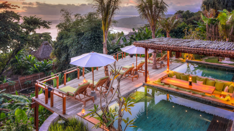 Nihi Sumba trên đảo Sumba của Indonesia được vinh danh là khách sạn tốt nhất thế giới theo bình chọn của độc giả hàng năm của tạp chí Travel + Leisure vào năm 2016 và 2017. (Ảnh: Nihi Sumba)