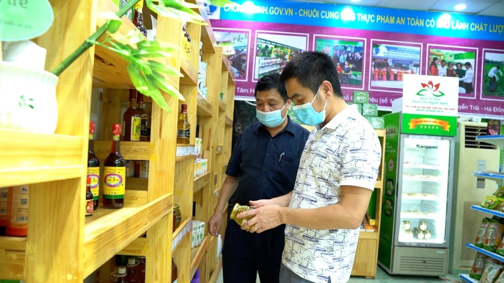 Văn phòng Điều phối xây dựng Nông thôn mới Hà Nội đang xây dựng kế hoạch thí điểm mô hình “Chợ đêm trên mây” hỗ trợ tiêu thụ sản phẩm OCOP
