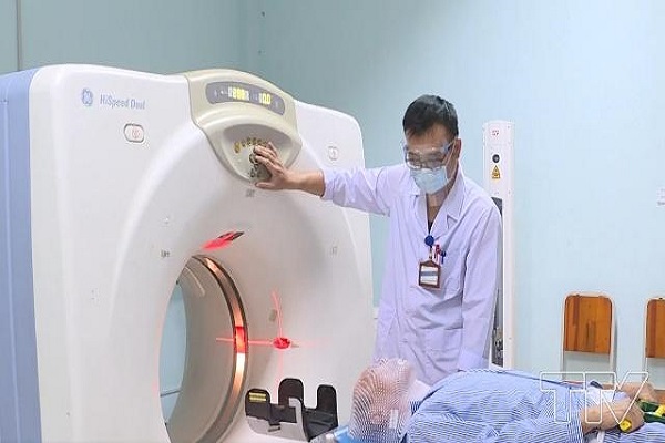 Hệ thống xạ trị gia tốc điều trị ung thư của Bệnh viện Đa khoa tỉnh Thanh Hóa đã hoạt động trở lại sau 4 tháng bị hỏng