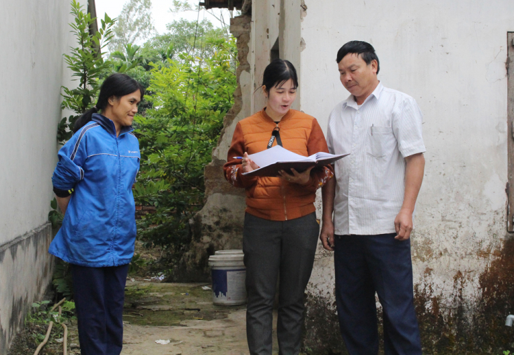 Người lao động tự do được hỗ trợ tiền mặt tại xã Hương Nộn huyện Tam Nông