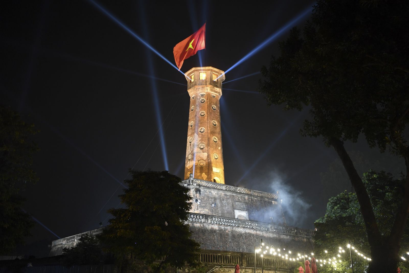 Cột cờ Hà Nội là biểu tượng văn hóa, lịch sử của Thủ đô.
