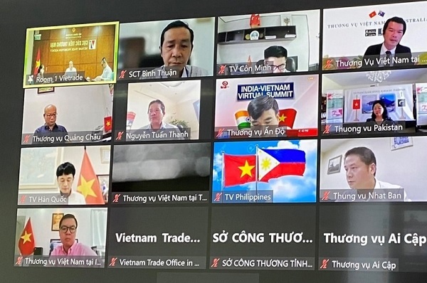 Chiều 30/8, Phiên toàn thể của Hội nghị giao thương trực tuyến thanh long Việt Nam với các thị trường xuất khẩu tiềm năng 2021 đã chính thức diễn ra thông qua hình thức ZOOM, TENCENT và Facebook