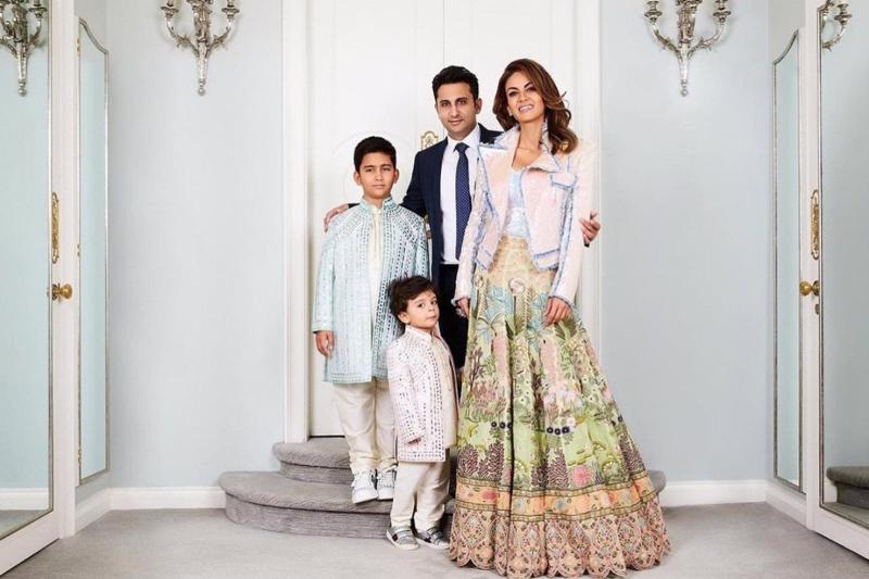 Gia đình Aadhaar và Natasha Poonavalla - Ảnh: Instagram.