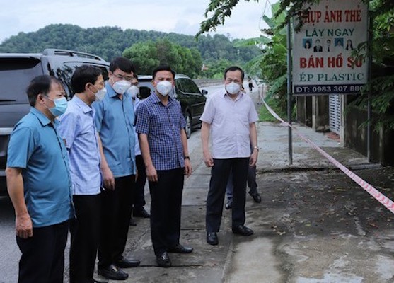 Ban chỉ đạo phòng chống dịch covid 19 huyện Quảng Xương chỉ đạo khẩn trương truy vết các trường hợp F1,F2
