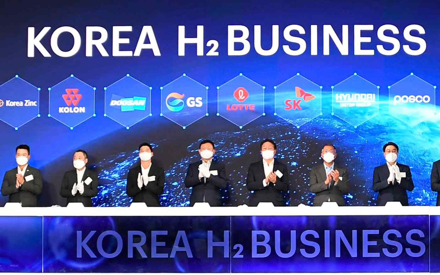 Lãnh đạo các công ty nổi tiếng nhất của Hàn Quốc đã ra mắt hội đồng kinh doanh vào ngày 8 tháng 9. (Ảnh: Korea H2 Business Summit)