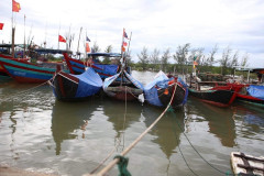 Hà Tĩnh gọi hơn 3.600 tàu thuyền vào bờ tránh bão số 5