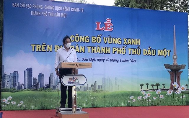 Ông Nguyễn Hoàng Thao, Phó Bí thư Thường trực Tỉnh ủy phát biểu tại lễ công bố vùng xanh trên địa bàn TP. Thủ Dầu Một