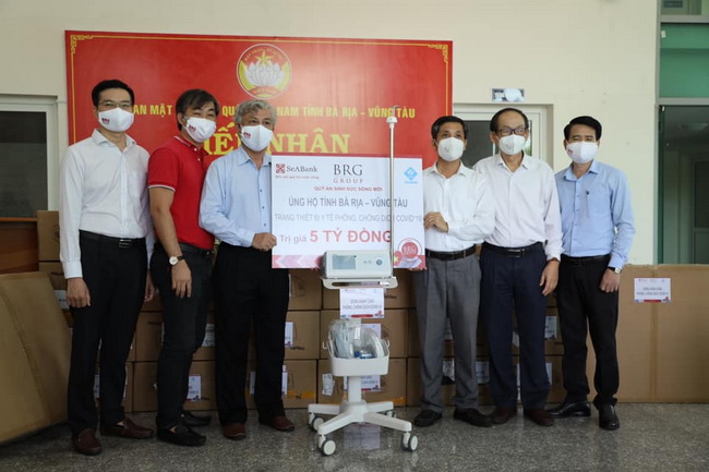 SeABank và Tập đoàn BRG ủng hộ tỉnh Bà Rịa Vũng Tàu thiết bị y tế