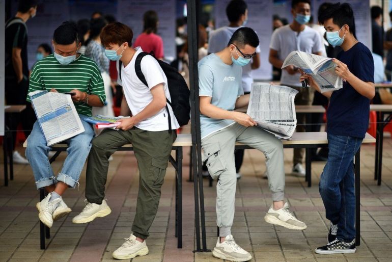 Thất nghiệp ở Trung Quốc: Các cuộc đàn áp về quy định của Bắc Kinh gây trở ngại cho người trẻ tìm việc ở thành thị