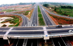 Phó Thủ tướng: Không được chậm tiến độ dự án thành phần trên tuyến cao tốc Bắc - Nam phía Đông