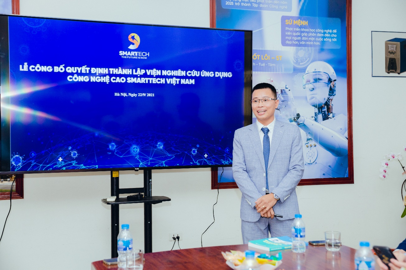 Tiến sỹ Đỗ Ngọc Chung - Viện trưởng Viện Nghiên cứu ứng dụng Công nghệ cao Smarttech Việt Nam
