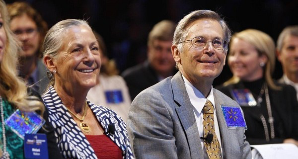 2 thành viên trong gia đình Walton: Alice Walton và Jim Walton. Nguồn: Internet