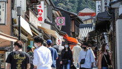 Nhật Bản thận trọng mở cửa lại nền kinh tế sau khi chấm dứt tình trạng khẩn cấp