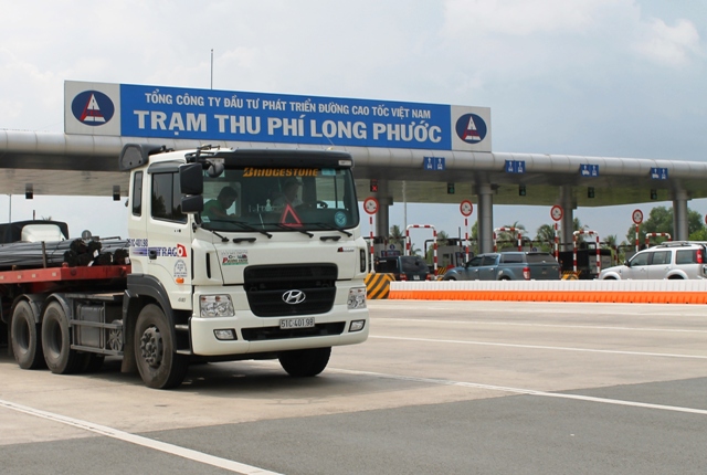 Cho hoạt động trở lại 2 trạm thu phí trên cao tốc TP Hồ Chí Minh - Long Thành