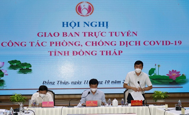 Chủ tịch UBND tỉnh Đồng Tháp Phạm Thiện Nghĩa phát biểu tại hội nghị.  Ảnh: Mỹ Xuyên