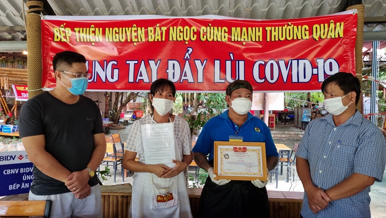 Phú Quốc: Bếp thiện nguyện đồng hành giúp người dân vượt qua dịch Covid-19