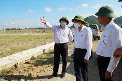 Lãnh đạo tỉnh Nghệ An yêu cầu huyện Hưng Nguyên bàn giao mặt bằng Dự án cao tốc Bắc - Nam đúng tiến độ