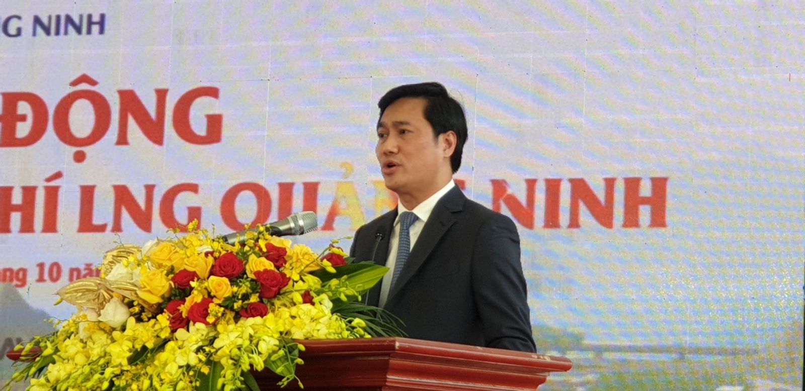 3.	Đồng chí Cao Tường Văn, Chủ tịch UBND tỉnh phát biểu tại buổi lễ