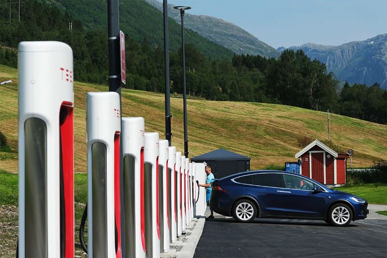 Mức tiêu thụ điện năng ở Na Uy đạt kỷ lục trên ô tô điện và hệ thống sưởi