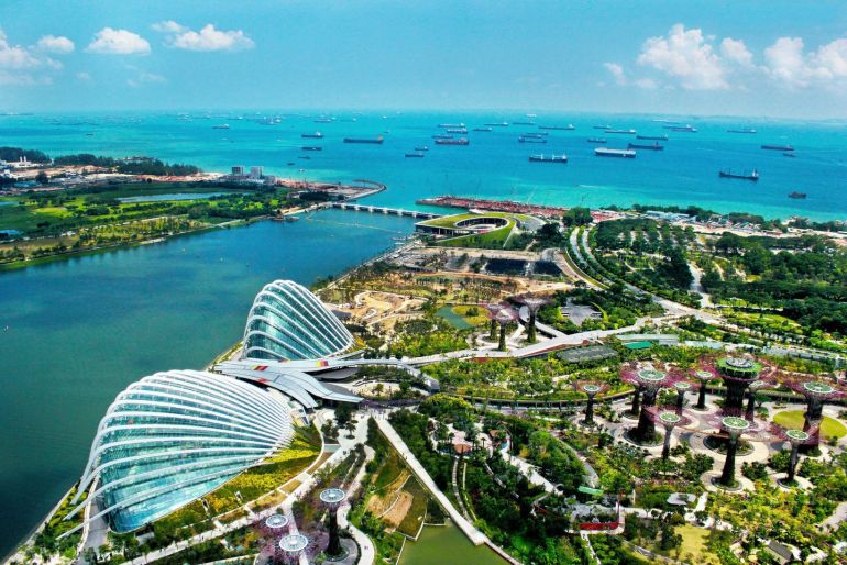 Từ bỏ vị thế trung tâm dầu khí thế giới, Singapore quyết xây dựng kinh tế "xanh"