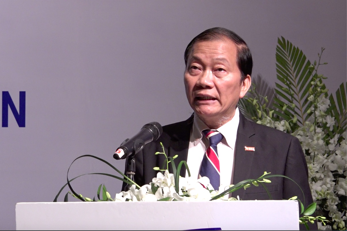 Hoàng Quang Phòng – Phó Chủ tịch Phòng Thương mại và Công nghiệp Việt Nam