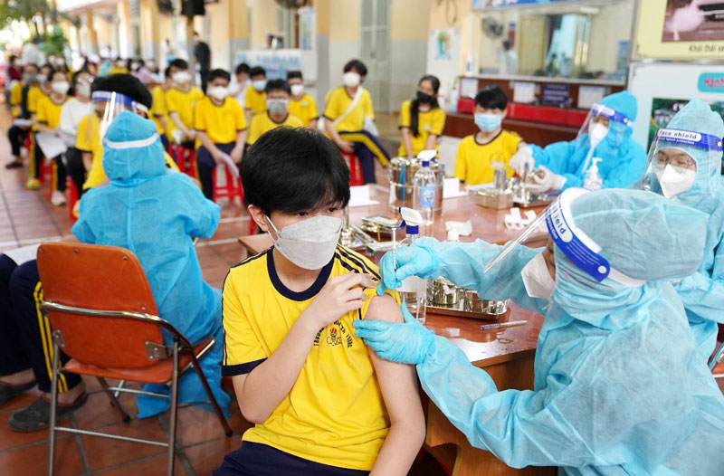 Thành phố Hồ Chí Minh đã tiêm vắc xin phòng Covid-19 cho gần 630.000 trẻ em từ 12 đến dưới 18 tuổi.