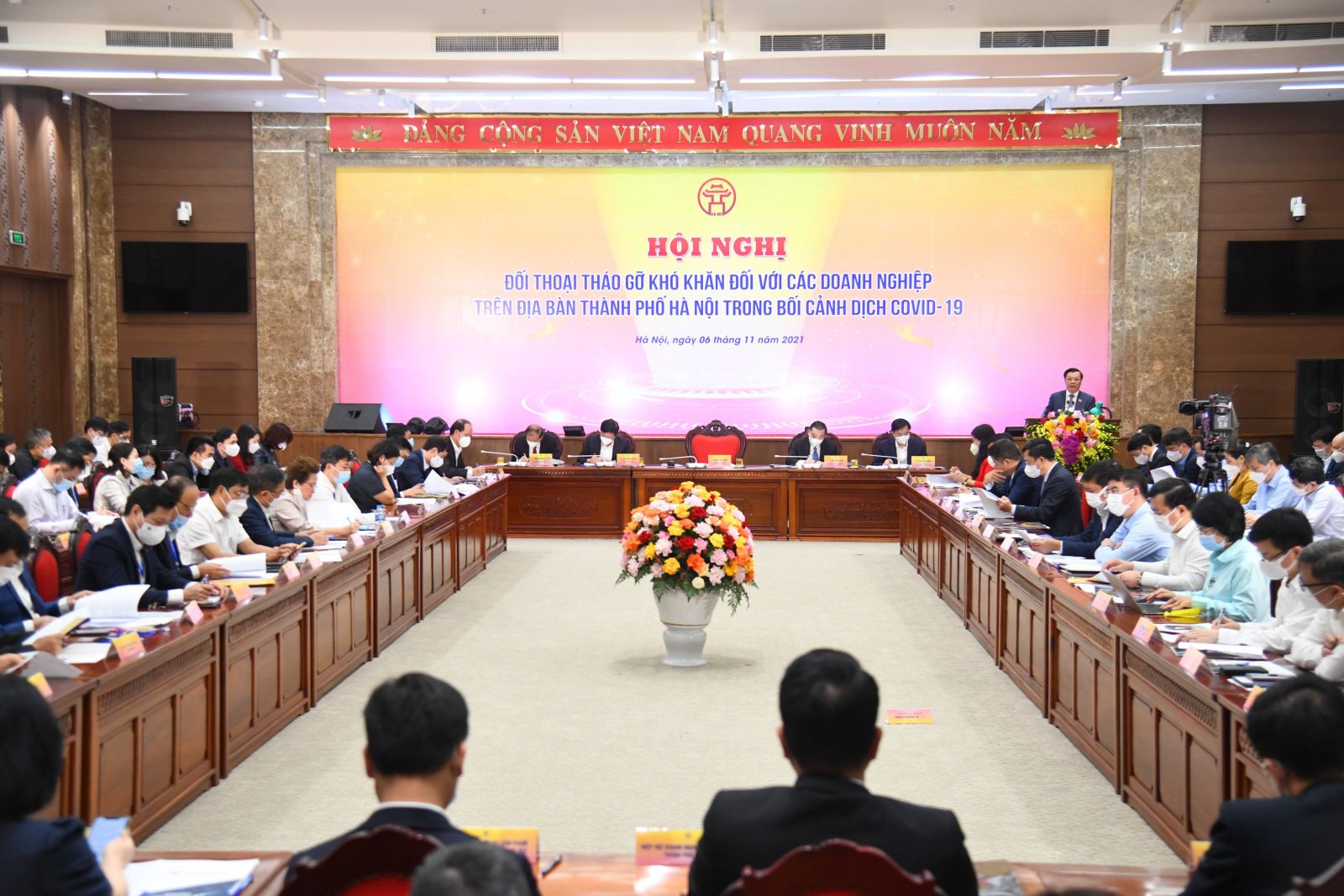 Hội nghị đối thoại, tháo gỡ khó khăn đối với các doanh nghiệp trên địa bàn TP Hà Nội
