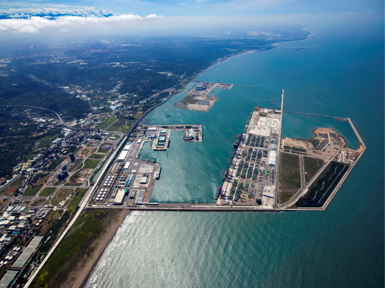Cảng xuất nhập của Đài Loan