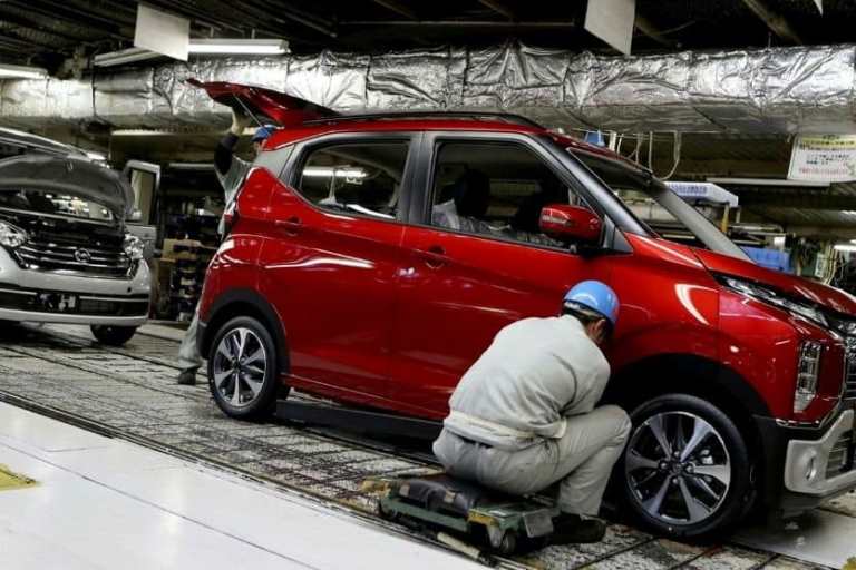 Ngành sản xuất ô tô của Nhật Bản lao đao