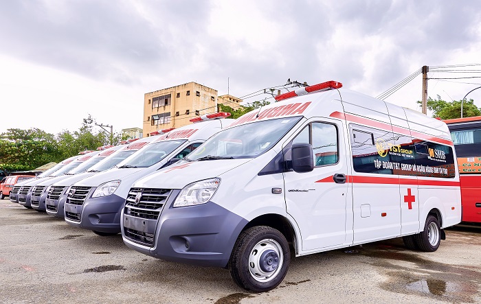 Xe cứu thương do T&T Group và Ngân hàng SHB tài trợ được nhập khẩu từ Nga, thương hiệu GAZ với đầy đủ các tính năng ưu việt để phục vụ cho đội ngũ y tế sử dụng trong công tác vận chuyển, cấp cứu bệnh nhân