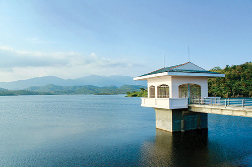 Khi hoàn thành, hồ Ka Pét sẽ tiếp nước để tưới mở rộng cho khu tưới của hồ Sông Móng