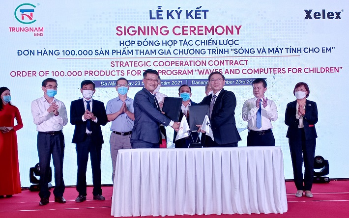 Lễ ký kết hợp tác đầu tư phát triển Trung tâm Dữ liệu (Data Center) giữa Công ty CP phát triển Khu CNTT Đà Nẵng và đối tác đến từ Singapore - Infracrowd.