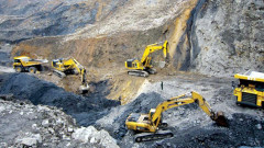 Hà Tĩnh đề xuất chấm dứt khai thác mỏ sắt lớn nhất Đông Nam Á