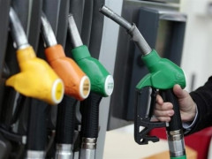 Giá nhiên liệu tăng đột biến tại Pháp